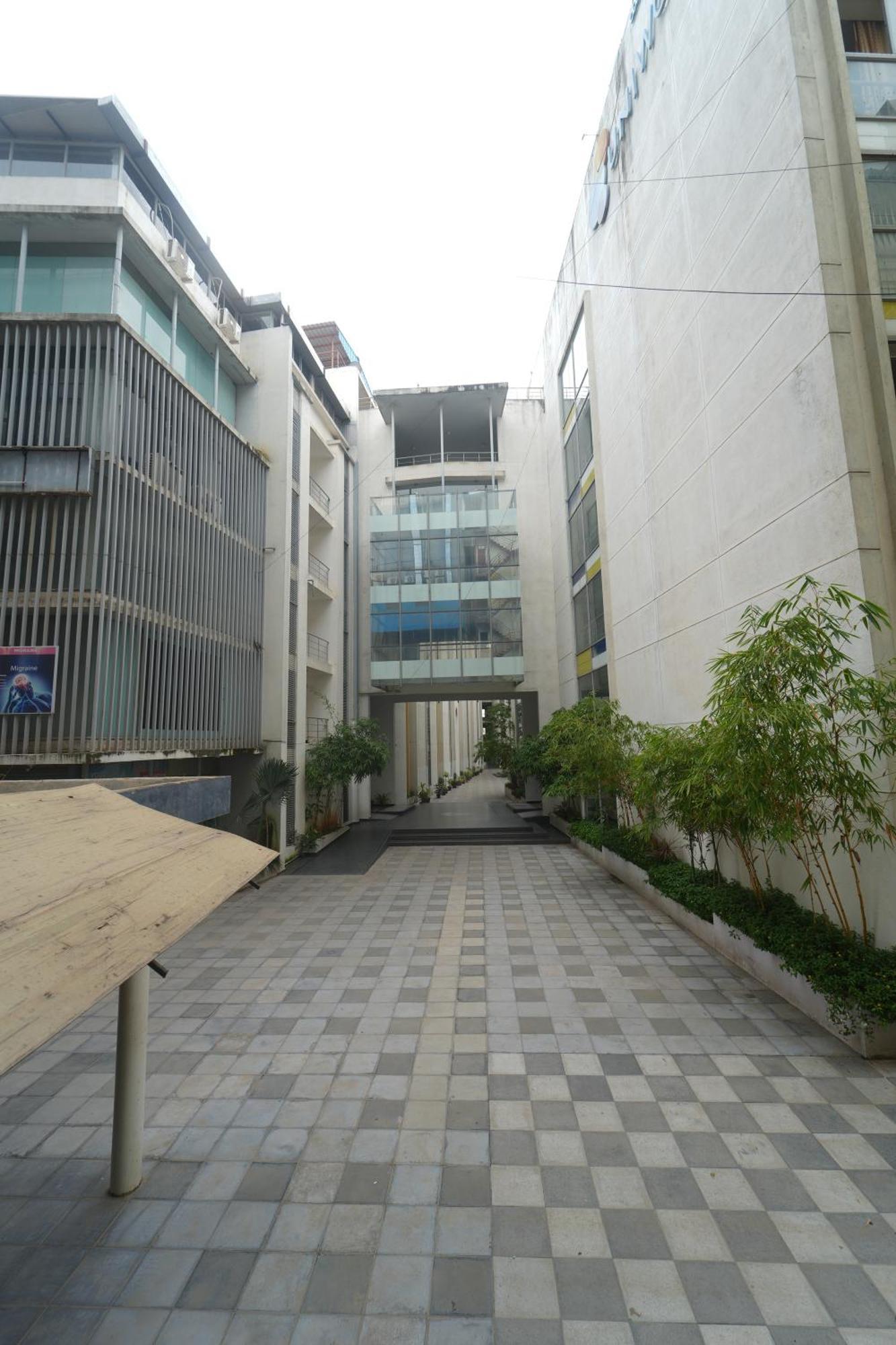 Bubble Hotel Electronic City Kammasandra Luaran gambar